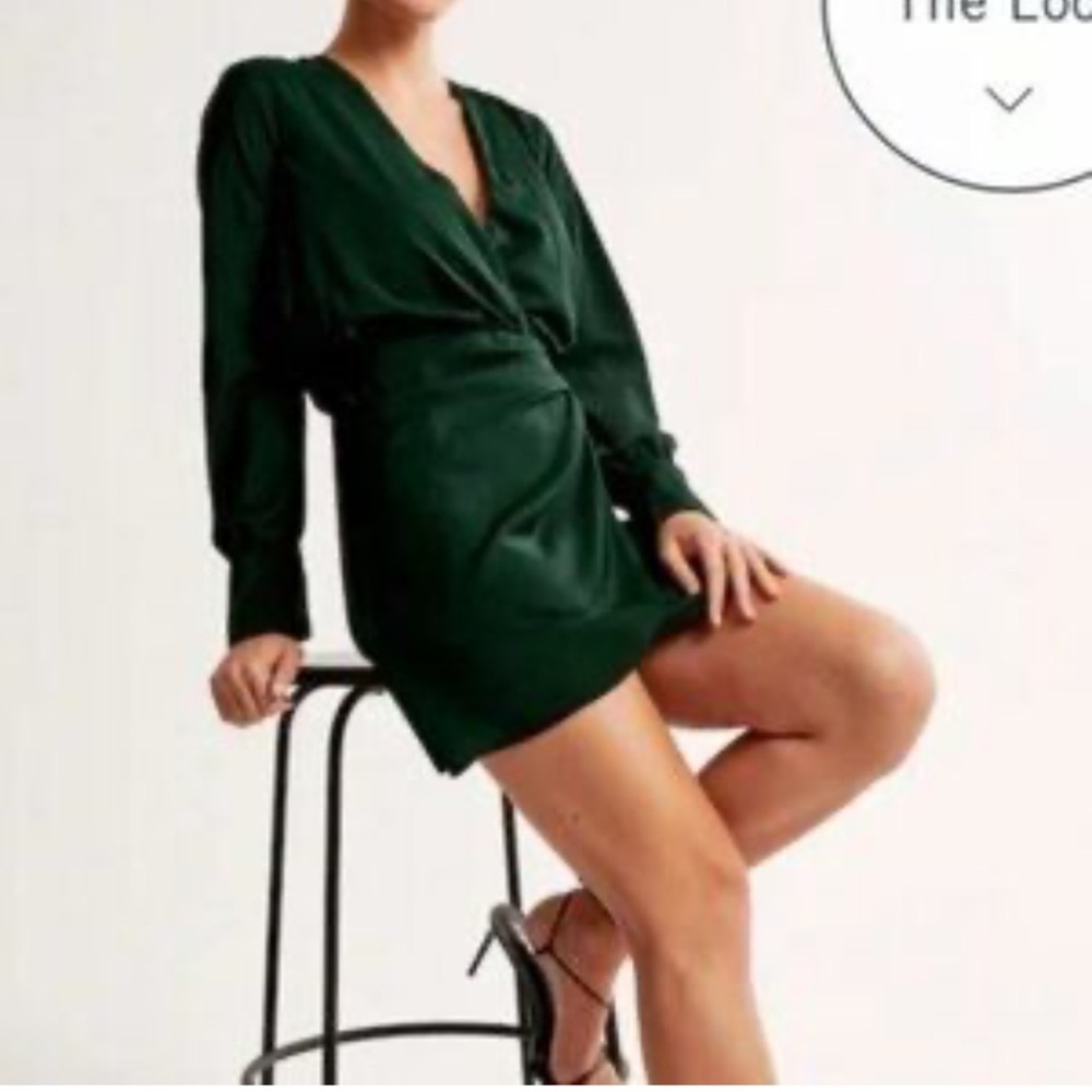 Abercrombie & Fitch Dark Green Long Sleeve Dress